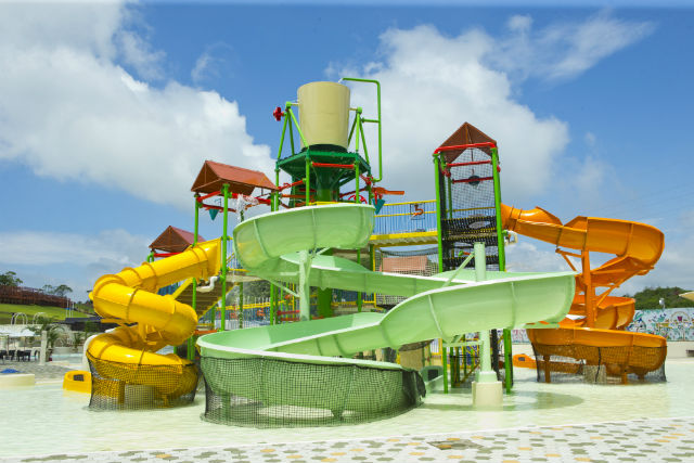 リゾート 神戸 プール ネスタ ネスタリゾート神戸のプールが2020年も営業開始！水のジェットコースターなど見どころ満載｜ウォーカープラス