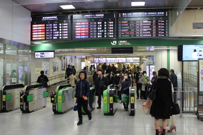 東京駅構内を写真つきでレポート 東京旅行の最初の難関を攻略しよう