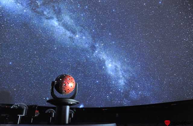 川崎でプラネタリウムを見に行こう かわさき宙と緑の科学館の魅力とは