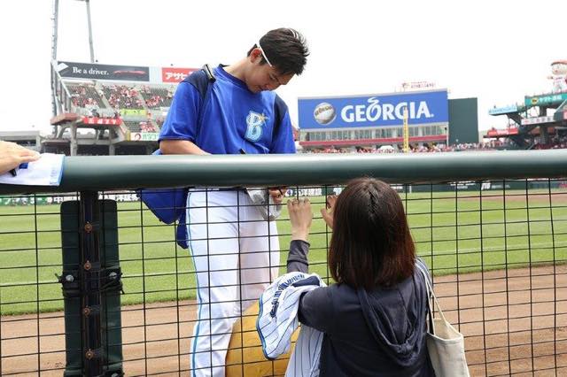 野球場へ行こう 広島東洋カープの本拠地マツダスタジアム ズムスタ 砂かぶり席レポート