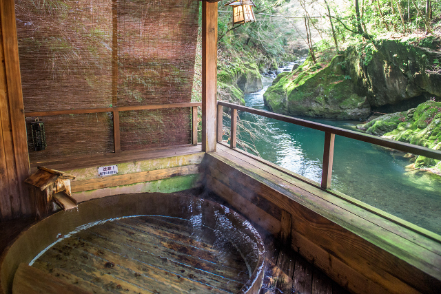 おすすめ7選 修善寺の日帰り温泉まとめ 老舗旅館から池を眺めながら入る癒しの露天風呂まで