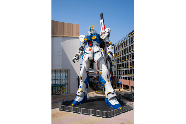 ガンダムマニア必見の新パークが福岡に上陸 モビルスーツ展示や対戦ゲームでアニメの世界を体験