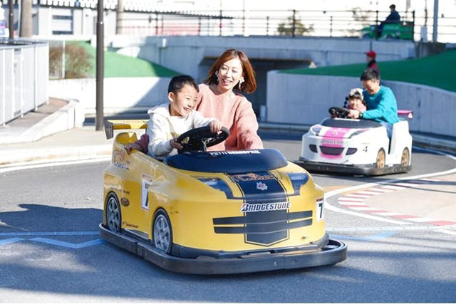 スーパーカーや働く車も勢ぞろい 22年は祝 60周年企画めじろ押しの鈴鹿が熱い