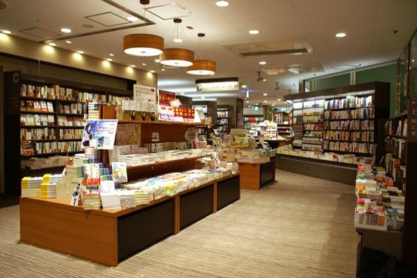 横浜 本屋8選 横浜駅周辺の魅力あふれる書店情報を徹底紹介