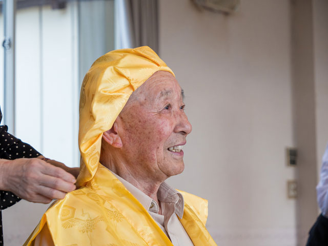 傘寿を楽しくお祝いしよう おすすめプレゼントもご紹介